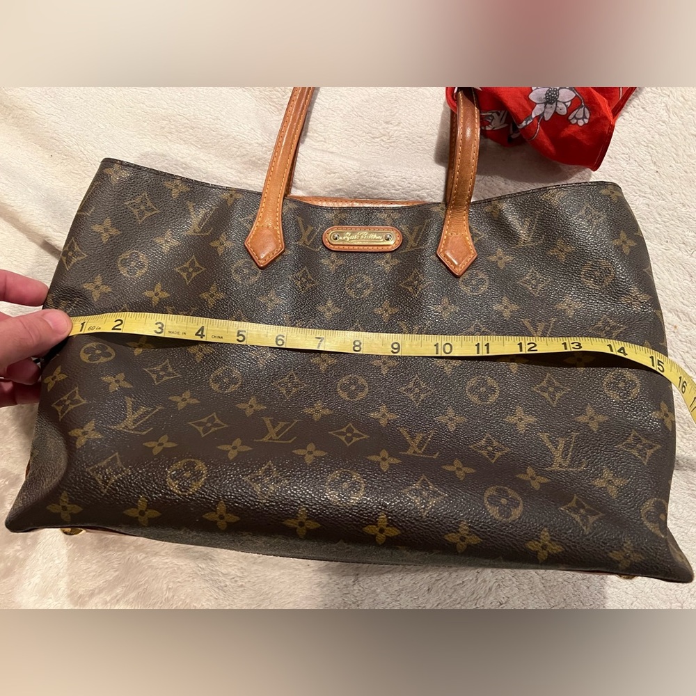 FLASH SALE Louis Vuitton LV Monogram Wilshire Tote - Picture 9 of 10